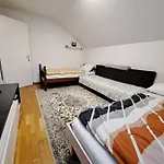 Joli De 3 Pieces