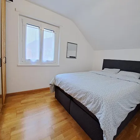 Joli De 3 Pieces Saint-Imier