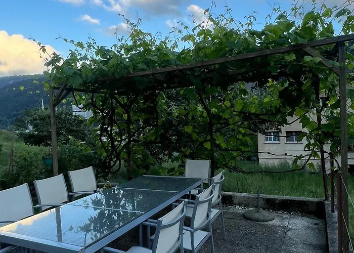 Joli De 3 Pieces * Saint-Imier