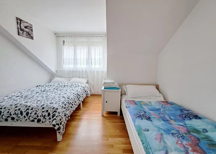 Joli De 3 Pieces Saint-Imier